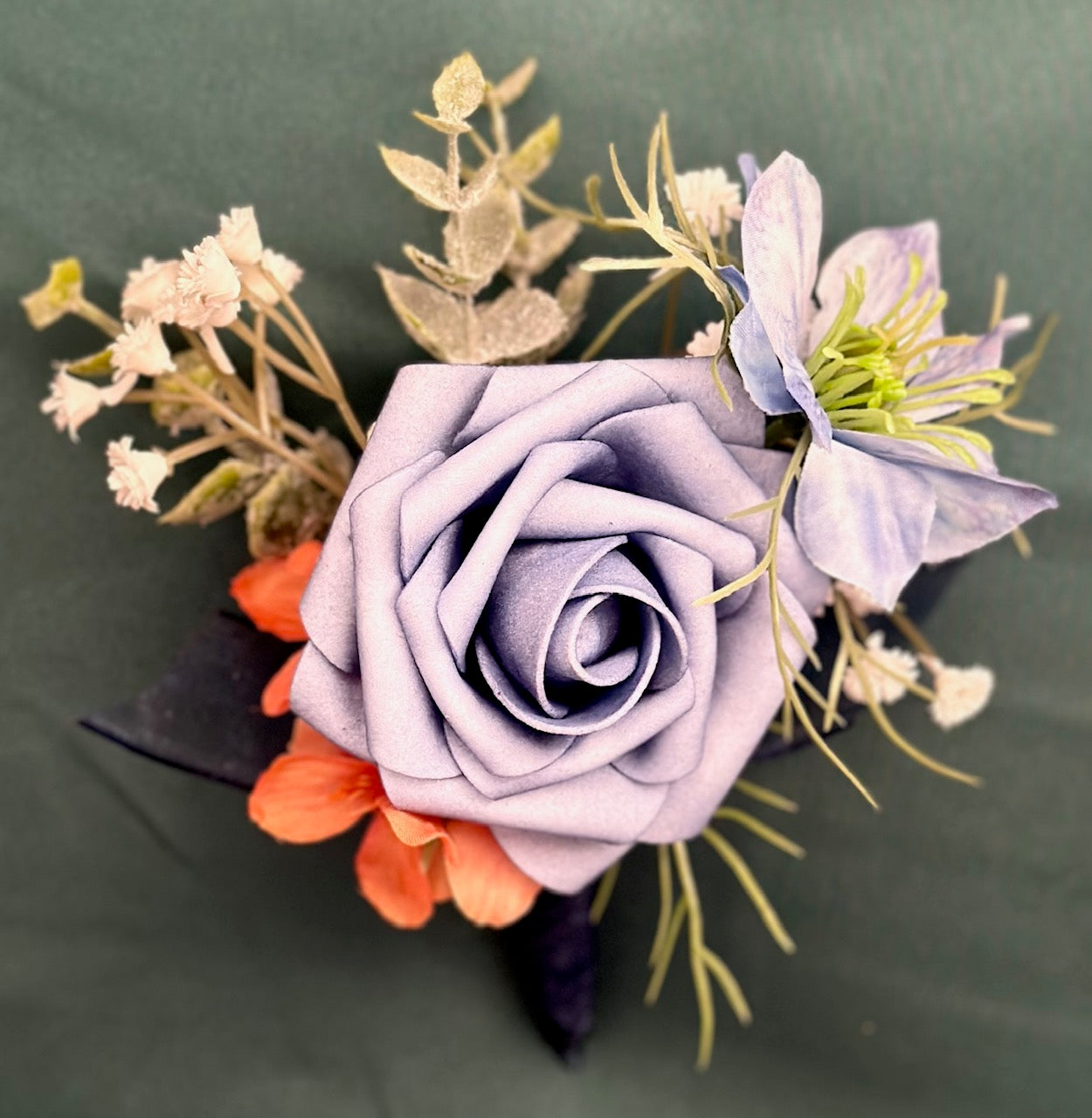 Basic Boutonniere