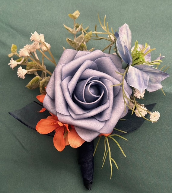 Basic Boutonniere