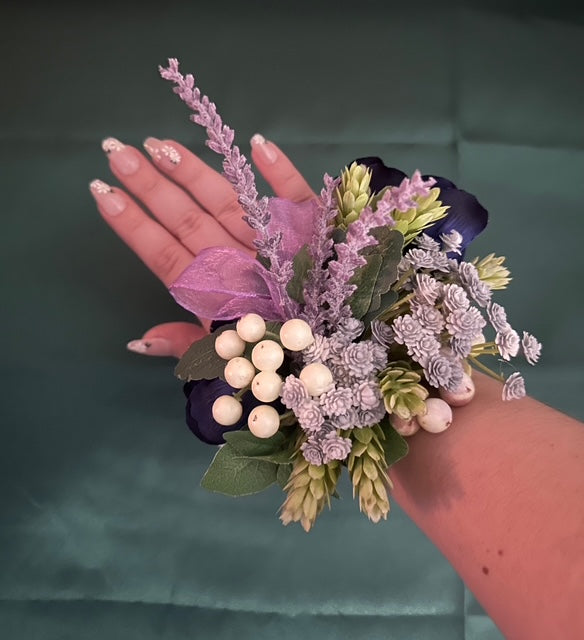 Basic Corsages and Wristlets